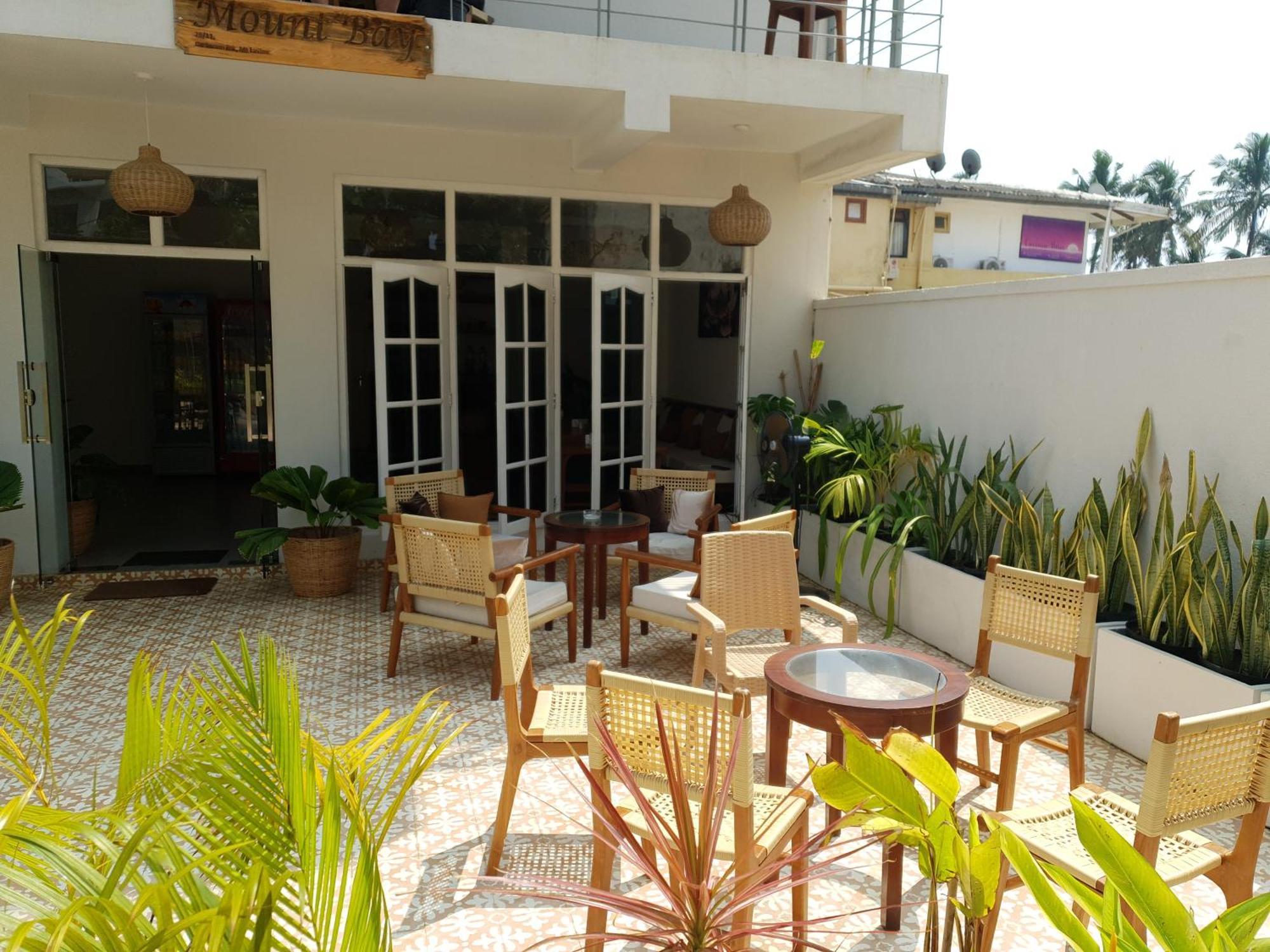 Hotel Mountbaylk à Dehiwala-Mont Lavinia Extérieur photo