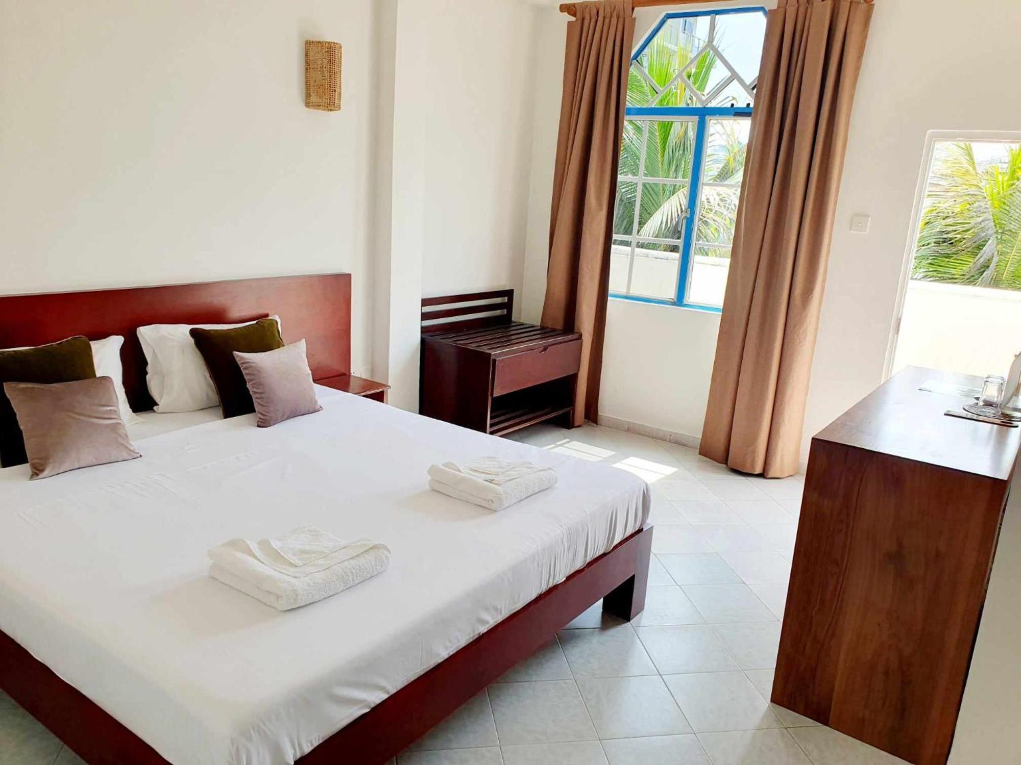 Hotel Mountbaylk à Dehiwala-Mont Lavinia Chambre photo