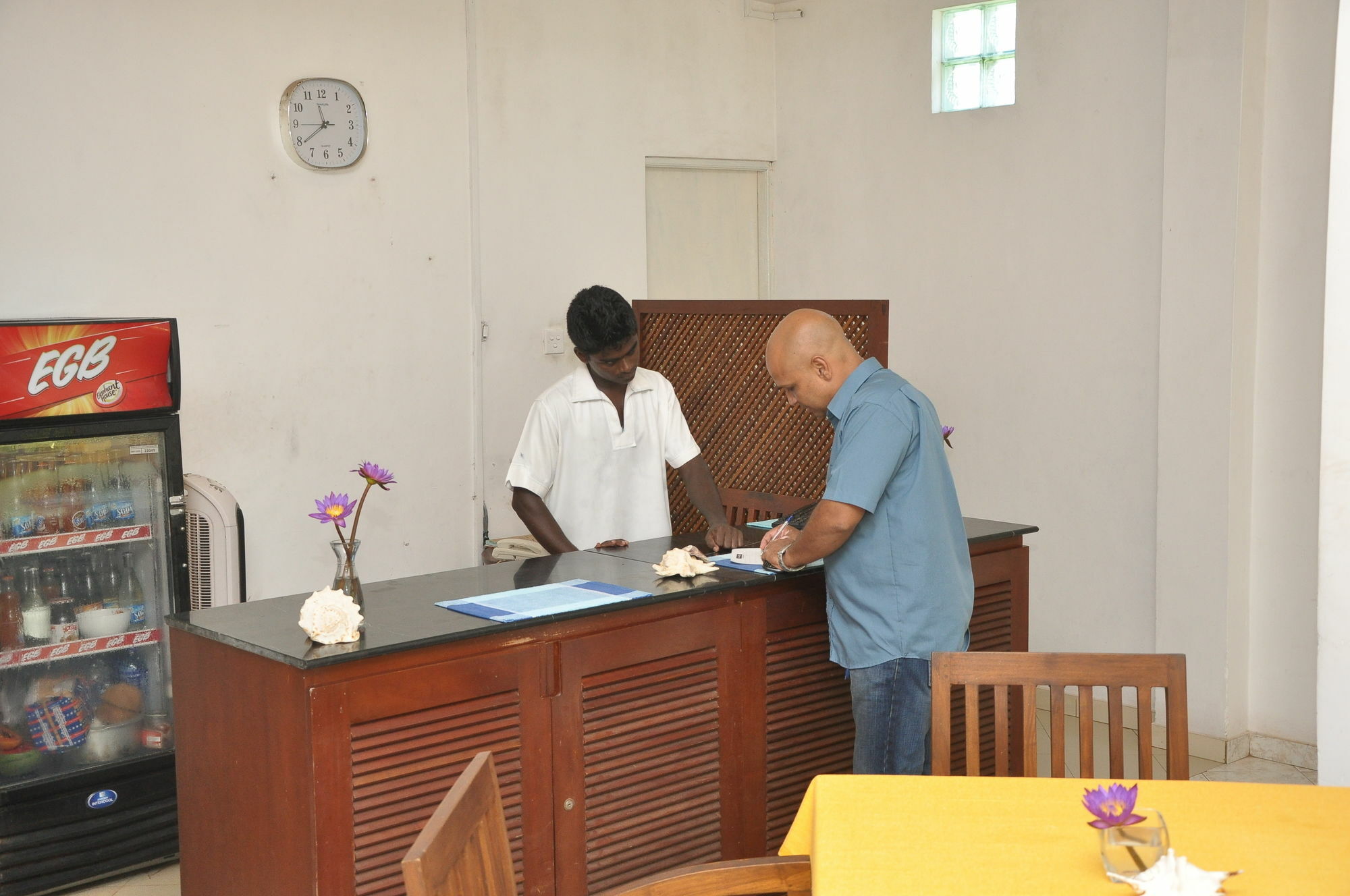 Hotel Mountbaylk à Dehiwala-Mont Lavinia Extérieur photo