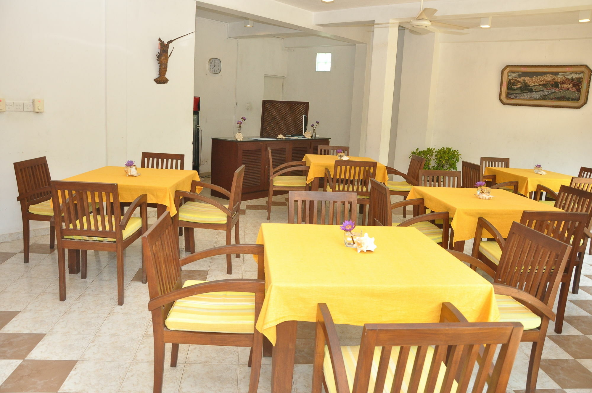 Hotel Mountbaylk à Dehiwala-Mont Lavinia Extérieur photo
